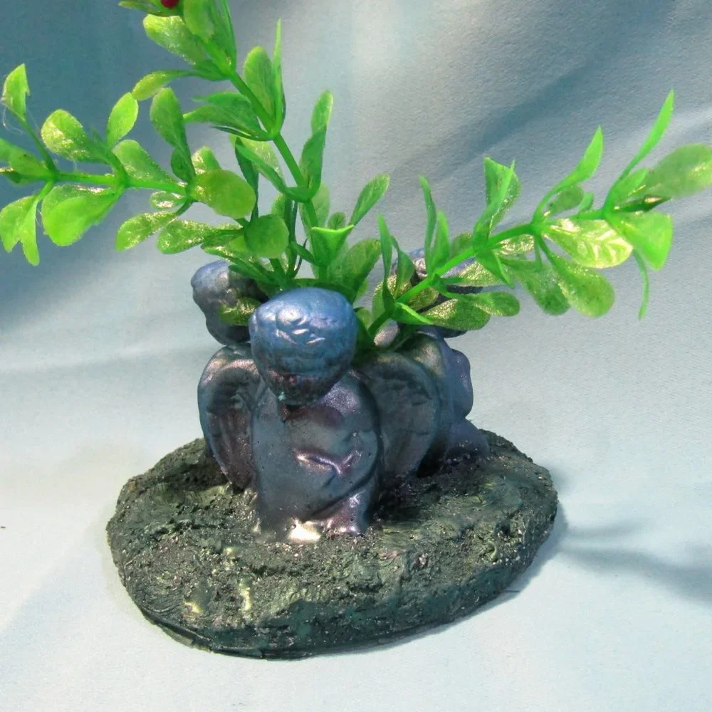 Aquarium Decoration - Blue Cherub Angels with Flowering Plant